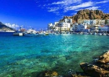 Η Κάρπαθος ανάμεσα στους «μυστικούς πολύτιμους λίθους» της Μεσογείου που προσφέρουν εμπειρίες ζωής
