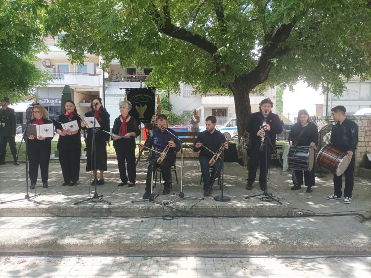 Γενοκτονία του Ποντιακού Ελληνισμού: Τα Τρίκαλα κρατούν αναμμένη την φλόγα της μνήμης – Συγκινητική εκδήλωση (ΦΩΤΟ)