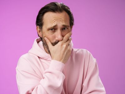 Πώς θα καταλάβετε αν έχετε θρόμβωση στο πόδι: Όλα τα σημάδια