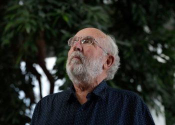 Μισέλ Μαγιόρ: «Είναι αδύνατο να αποικίσουμε εξωπλανήτη» – Ο νομπελίστας αστροφυσικός εξηγεί γιατί