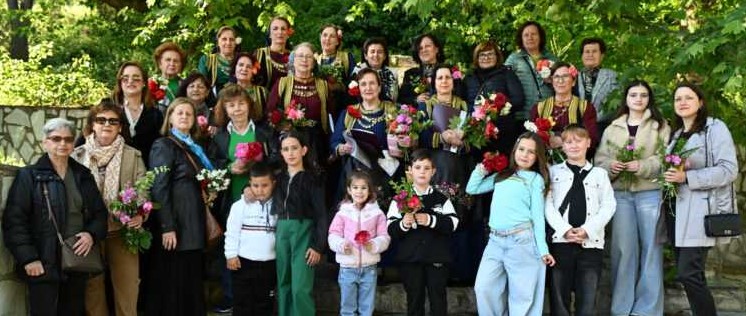 Κρήνη Τρικάλων: Αναβίωσε με συγκίνηση το έθιμο του Κλήδονα (ΦΩΤΟ – ΒΙΝΤΕΟ)