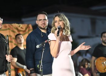 Το Γριζάνο «πρωταγωνίστησε» στα γυρίσματα της εκπομπής «Αγάπη Τηλεοπτική» με τη Ντέμη Αγά (ΦΩΤΟ – ΒΙΝΤΕΟ)