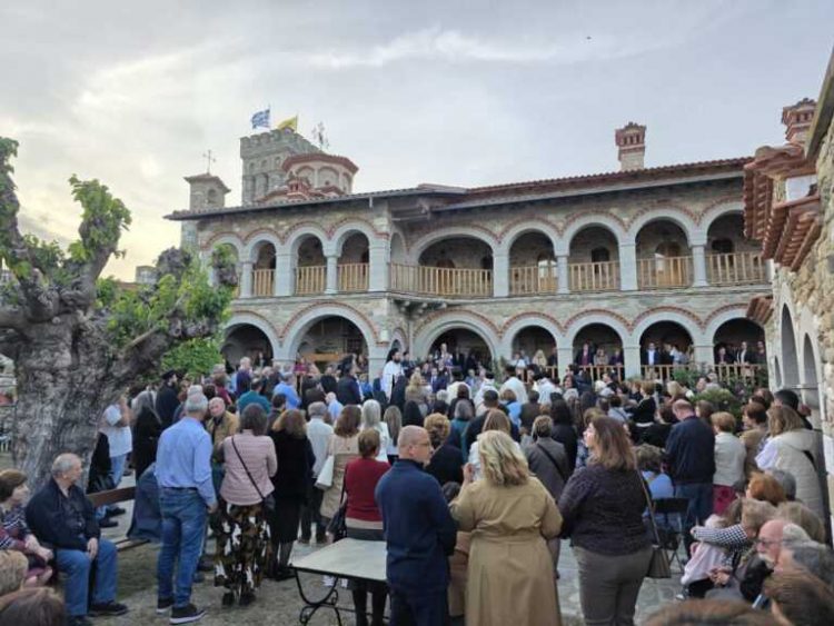 Με κατάνυξη, παράδοση και μεγάλο γλέντι πανηγύρισε το Ζάρκο τον Άγιο Ιωάννη τον Θεολόγο (ΦΩΤΟ – ΒΙΝΤΕΟ)