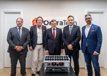 Εγκαίνια της OroraTech στην Αθήνα με Παπαστεργίου και τον Γερμανό ΥΠΕΞ