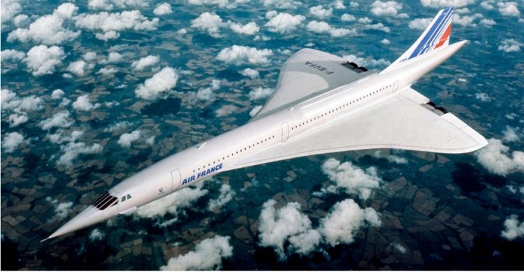 O πρώτος πιλότος του Concorde της Air France, Ερίκ Τονό: «Τα τζάμια θρυμματίζονταν πάνω απ’ όπου πετούσε»