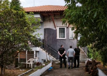 Θεσσαλονίκη: Στον εισαγγελέα ο 30χρονος που συνελήφθη για τη δολοφονία του 67χρονου πατέρα του – Τον σκότωσε με κατσαβίδι