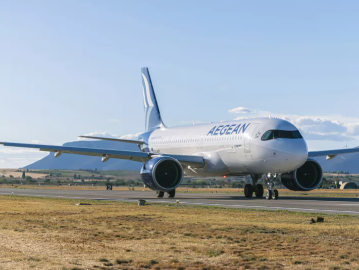 Καριέρα «στα σύννεφα»: Η Aegean Airlines προσλαμβάνει για 14 νέες θέσεις εργασίας