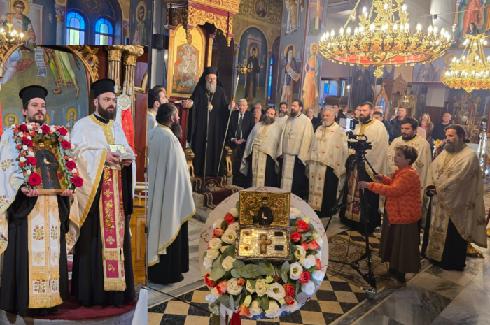 Λαμπρή η Πανήγυρις του Αγίου Ενδόξου Μεγαλομάρτυρος Εφραίμ του εκ Τρίκκης στον Ιερό Προσκυνηματικό Ναό Αγίου Στεφάνου Τρικάλων (ΦΩΤΟ – ΒΙΝΤΕΟ)