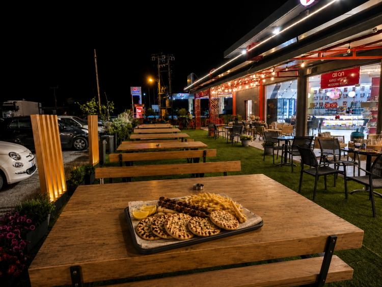 Το All On Modern Kiosk έχει γίνει η πιο νόστιμη στάση της πόλης!