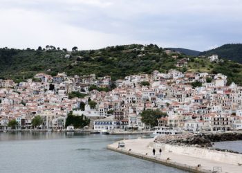Σκόπελος: Κορυφαίος τουριστικός προορισμός με κινηματογραφική λάμψη