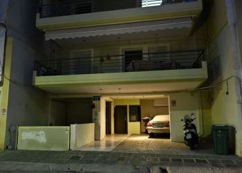 Πτώση 24χρονης από μπαλκόνι στον Πειραιά: Τι κατέθεσε ο σύντροφός της, όλα τα νέα στοιχεία
