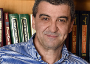 Ο Καθηγητής Ορθοπαιδικής Μιχάλης Χαντές νέος Πρόεδρος της ESSKA, της μεγαλύτερης ορθοπαιδικής εταιρείας στην Ευρώπη
