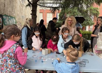 ΚΔΑΠ «ΟΜΟΝΟΙΑ»: Στη μαμά, με αγάπη – Γιορτή για τη μητέρα, με χαρά, δημιουργία και παιδικά χαμόγελα