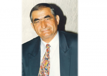 Απεβίωσε ο Ευάγγελος Οικονόμου