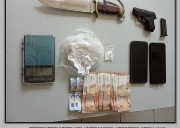 Χειροπέδες σε ζευγάρι αλλοδαπών για ναρκωτικά – Αναζητείται ένας ακόμη 23χρονος