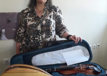 Δωρεά μουσικών οργάνων στο Μουσικό Σχολείο Τρικάλων
