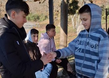 υμνάσιο Οξύνειας: Βραβείο “θεατρικότητας και πλοκής” στον Διεθνή Διαγωνισμό “Πολύγλωσσο Kamishibaï” για το έτος 2025-2026