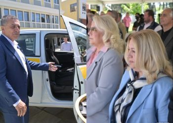 Νέα οχήματα παρέλαβε η Πολιτική Προστασία της Περιφέρεια Θεσσαλίας – Κουρέτας: «Συνεργασία για την προστασία της ανθρώπινης ζωής» (φώτο – βίντεο)