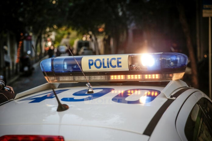 41χρονος τραυμάτισε αστυνομικό για να… αποφύγει τον έλεγχο – Κατείχε καραμπίνα