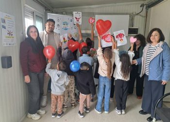 Η  Μητέρα τιμήθηκε στα παρατήματα Ρομά του Δ. Τρικκαίων