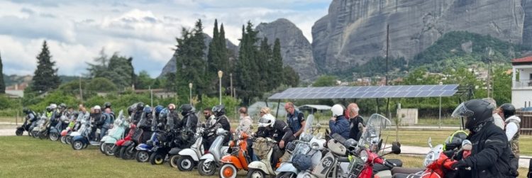 Με απόλυτη επιτυχία η 4η Θεσσαλική Συνάντηση Vespa στην Καλαμπάκα