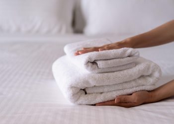 Ζητούνται καμαριέρες με εμπειρία για ξενοδοχείο στην Κεφαλονιά