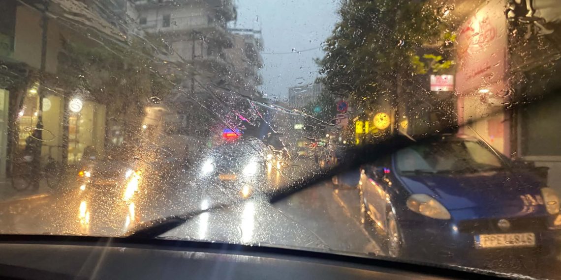 Προειδοποίηση Τακούδη για πιθανή επανάληψη έντονων φαινομένων σήμερα το απόγευμα – 170 χιλιοστά βροχής την ώρα στο Περτούλι!