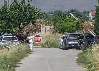 Βίντεο από την επιχείρηση της Αστυνομίας στα πολυτελή σπίτια της γνωστής οικογένειας Ρομά μετά τις νέες καταγγελίες για απάτες (φωτο)