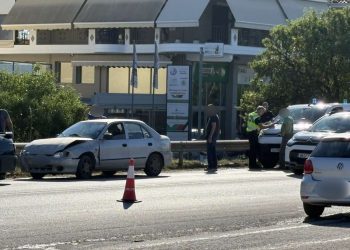 Τρομάρα με το «καλημέρα»: Καραμπόλα αυτοκινήτων και αναστάτωση – Δείτε φωτογραφίες