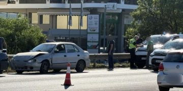 Τρομάρα με το «καλημέρα»: Καραμπόλα αυτοκινήτων και αναστάτωση – Δείτε φωτογραφίες