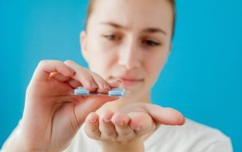 Ποια φάρμακα και βιταμίνες δεν συνιστάται να λαμβάνονται μαζί με γαλακτοκομικά
