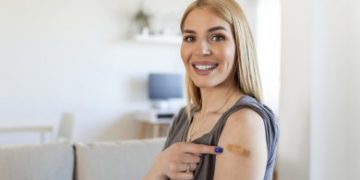 Μελέτη στη Βρετανία: Το εμβόλιο HPV συνδέεται με σχεδόν μηδενικούς θανάτους από καρκίνο τραχήλου της μήτρας σε νέες γυναίκες