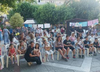 Τρίκαλα: Τα παιδιά παρέδωσαν …υπαίθρια μαθήματα ειρηνικής συνύπαρξης των λαών (ΦΩΤΟ)