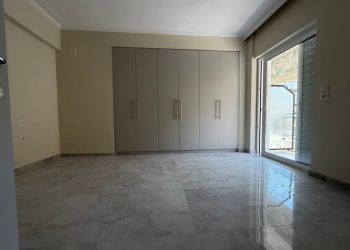Ενοικιάζεται πλήρως ανακαινισμένο διαμέρισμα 56 τ.μ. στα Τρίκαλα