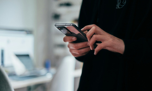 Κινητά: Οι αλλαγές της Ευρωπαϊκής Ένωσης σε Android και iOS