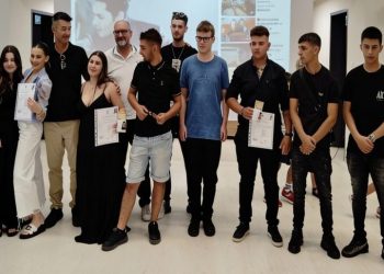 Μια βραδιά συγκίνησης, αναμνήσεων και ελπίδας στο  ΕΠΑ.Λ. Φαρκαδόνας (ΦΩΤΟ)