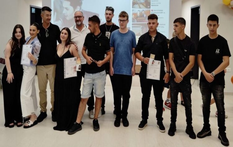 Μια βραδιά συγκίνησης, αναμνήσεων και ελπίδας στο  ΕΠΑ.Λ. Φαρκαδόνας (ΦΩΤΟ)