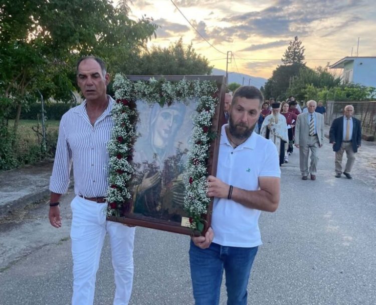 Με απόλυτη επιτυχία το πανηγύρι της Παναγίας Οδηγήτριας στη Φωτάδα (ΦΩΤΟ)