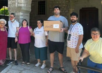 Τρίκαλα: Ένα ζωντανό μάθημα προσφοράς από το Κέντρο «Μάθημα Αγάπης» (ΦΩΤΟ)