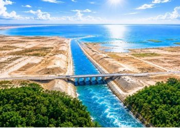 Θέλουν να σκάψουν κανάλι 2.400 χλμ. στην Αφρική για να σώσουν μια λίμνη που πεθαίνει