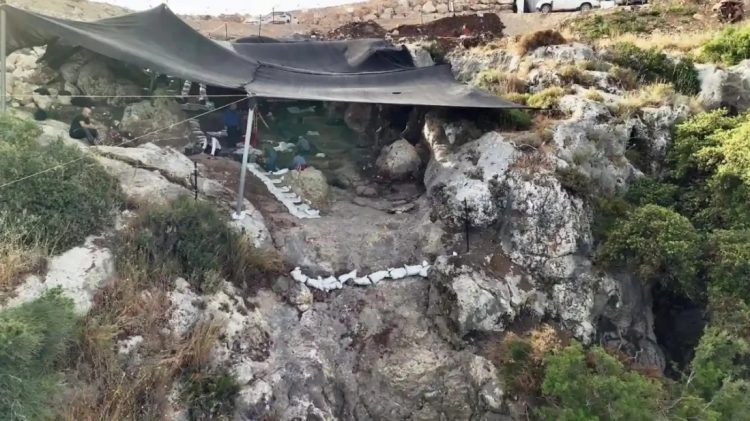 Χρονοκάψουλα 300.000 ετών: Ανακαλύφθηκε σφραγισμένο σπήλαιο παλαιότερο από τον άνθρωπο και τους Νεάντερταλ