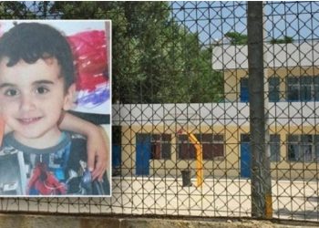 Καταπέλτης ο εισαγγελέας στη δίκη για τον θάνατο του 11χρονου Μάριου από αδέσποτη σφαίρα στο Μενίδι: «Παιδιά σκοτώνονται σε σχολική γιορτή σε καιρό ειρήνης»