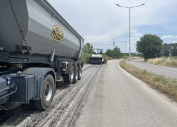 Μεγάλη ασφαλτόστρωση 16.000 τ.μ. στον Ν.Α περιφερειακό των Τρικάλων από τον Δ. Τρικκαίων – Αυτοψία Σακκά