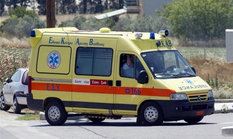 Άνδρας έπεσε από σκεπή στο Μεγαλοχώρι Τρικάλων