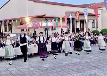 Φωτάδα Τρικάλων: Μεγάλη πανήγυρη της Παναγίας Οδηγήτριας σήμερα και αύριο με λιτανεία, παραδοσιακό γλέντι και προσφορά πρόβειου με μανέστρα