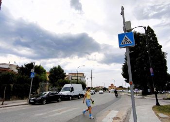 Νέο ερωτηματολόγιο: Πώς αξιολογούν οι τρικαλινοί τη νέα διάβαση στο δημοτικό πάρκινγκ «Παπαστάθη»;