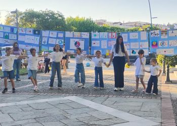 Το μέλλον δεν ανήκει στους εμπόρους των πολέμων αλλά στα παιδιά που ζωγραφίζουν την Ειρήνη