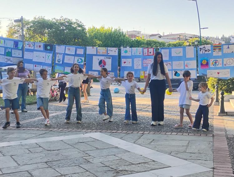 Το μέλλον δεν ανήκει στους εμπόρους των πολέμων αλλά στα παιδιά που ζωγραφίζουν την Ειρήνη
