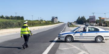 Τύρναβος: Αστυνομική επιχείρηση “έβγαλε” 5 συλλήψεις και 24 τροχονομικές παραβάσεις