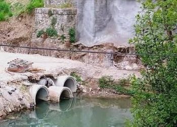 Μαρούγκαινα: Επιχειρήσεις σε ασφυξία λόγω της παρατεταμένης καθυστέρησης του έργου-Φωνή διαμαρτυρίας από τη γειτονιά